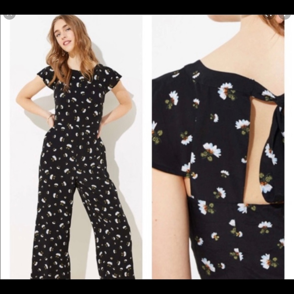 NWT loft daisy floral jumpsuit size 4